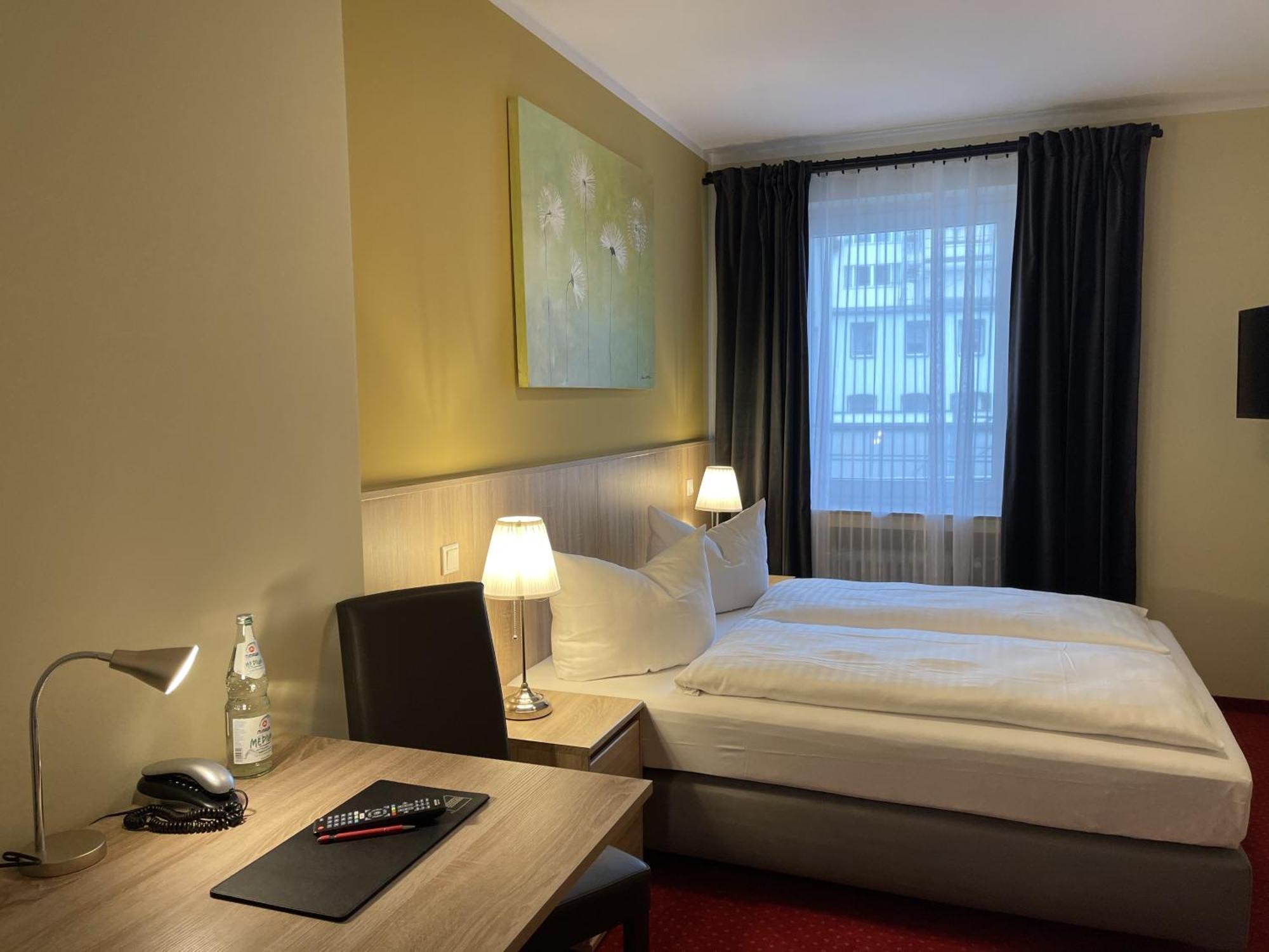 Palm Premium Hotel & Apartments Düsseldorf Eksteriør billede